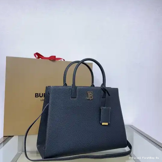 Official First Bag Ru BURBERRY Small Frances Bag 0520